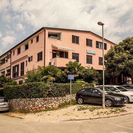 רוביני Apartments Romano מראה חיצוני תמונה