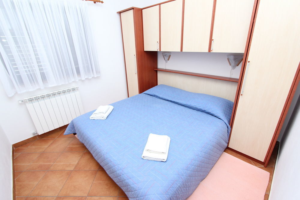 רוביני Apartments Romano מראה חיצוני תמונה