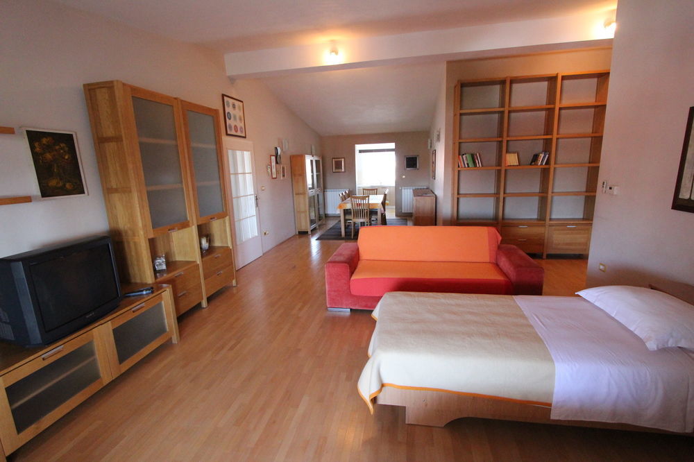 רוביני Apartments Romano מראה חיצוני תמונה