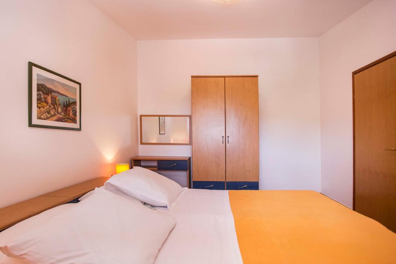 רוביני Apartments Romano מראה חיצוני תמונה